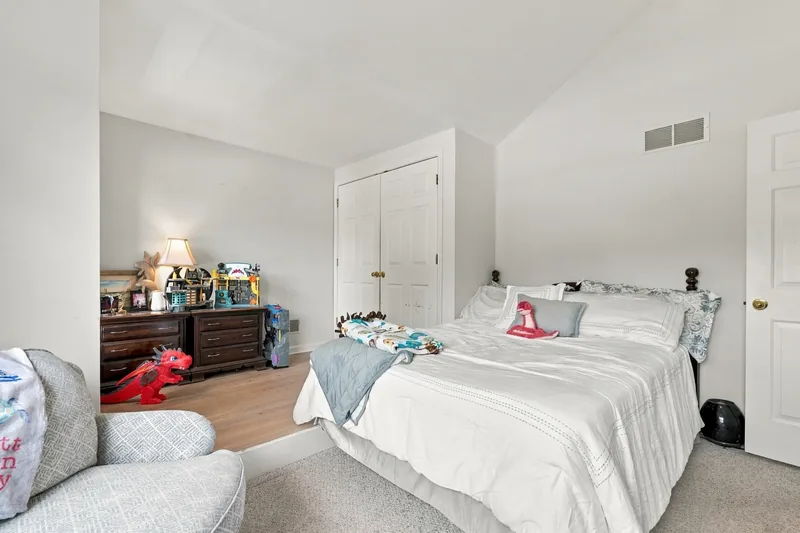 Upstairs bedroom