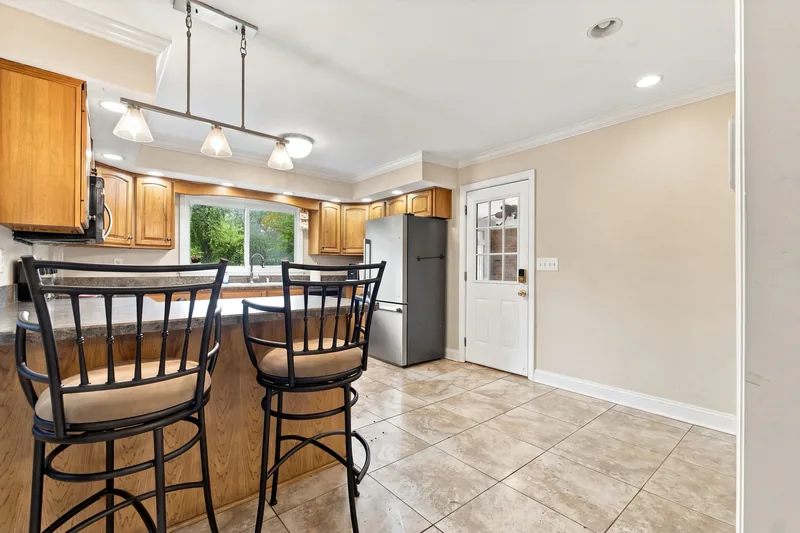 Kitchen with the breakfast peninsula