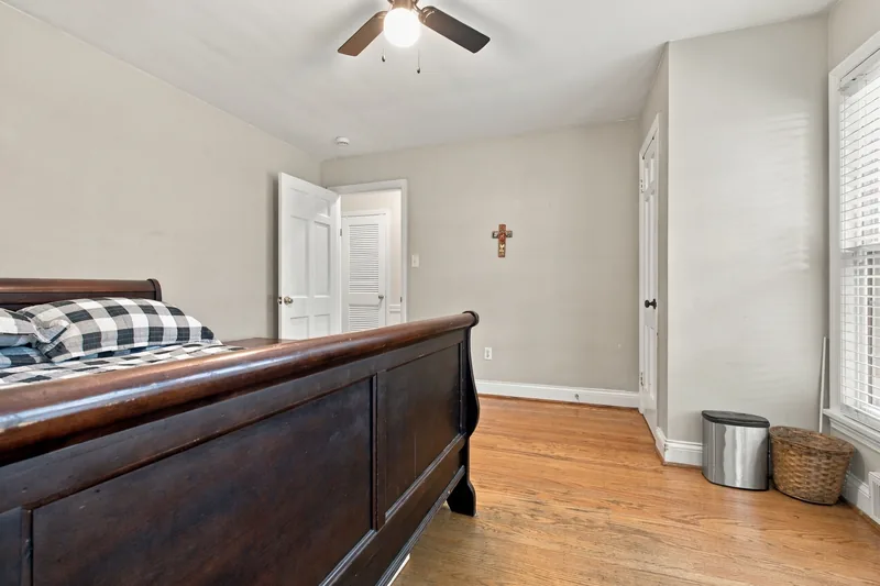 Second bedroom
